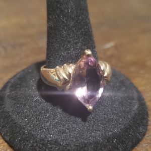 Ring with Amethyst stone